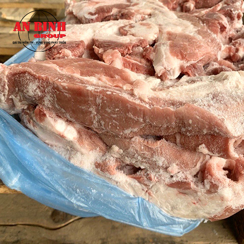 SƯỜN SỤN NON HEO
