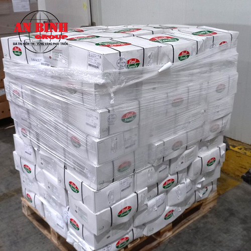 CÁNH GÀ KHÚC GIỮA BA LAN